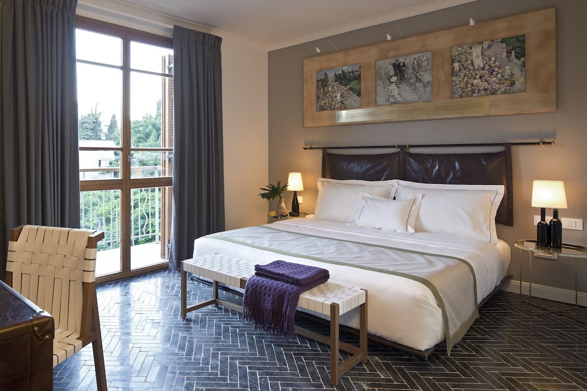 Premium Room, Balcony | 1 bedroom, Egyptian cotton sheets, premium bedding, pillowtop beds