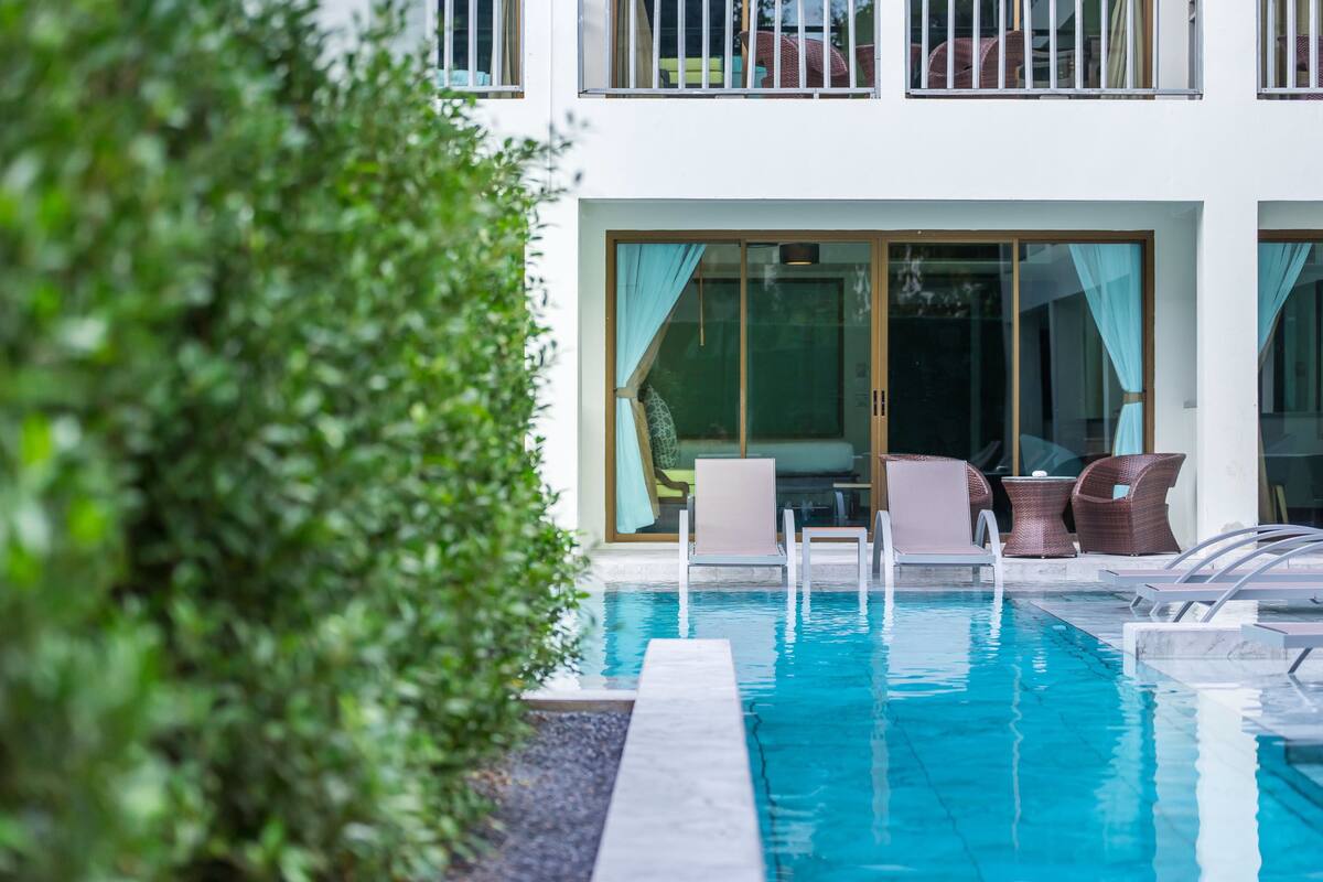 Deluxe Pool Access | Näkymä huoneesta
