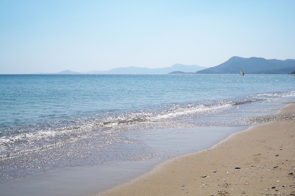 Beach nearby, sun-loungers, beach umbrellas, beach towels