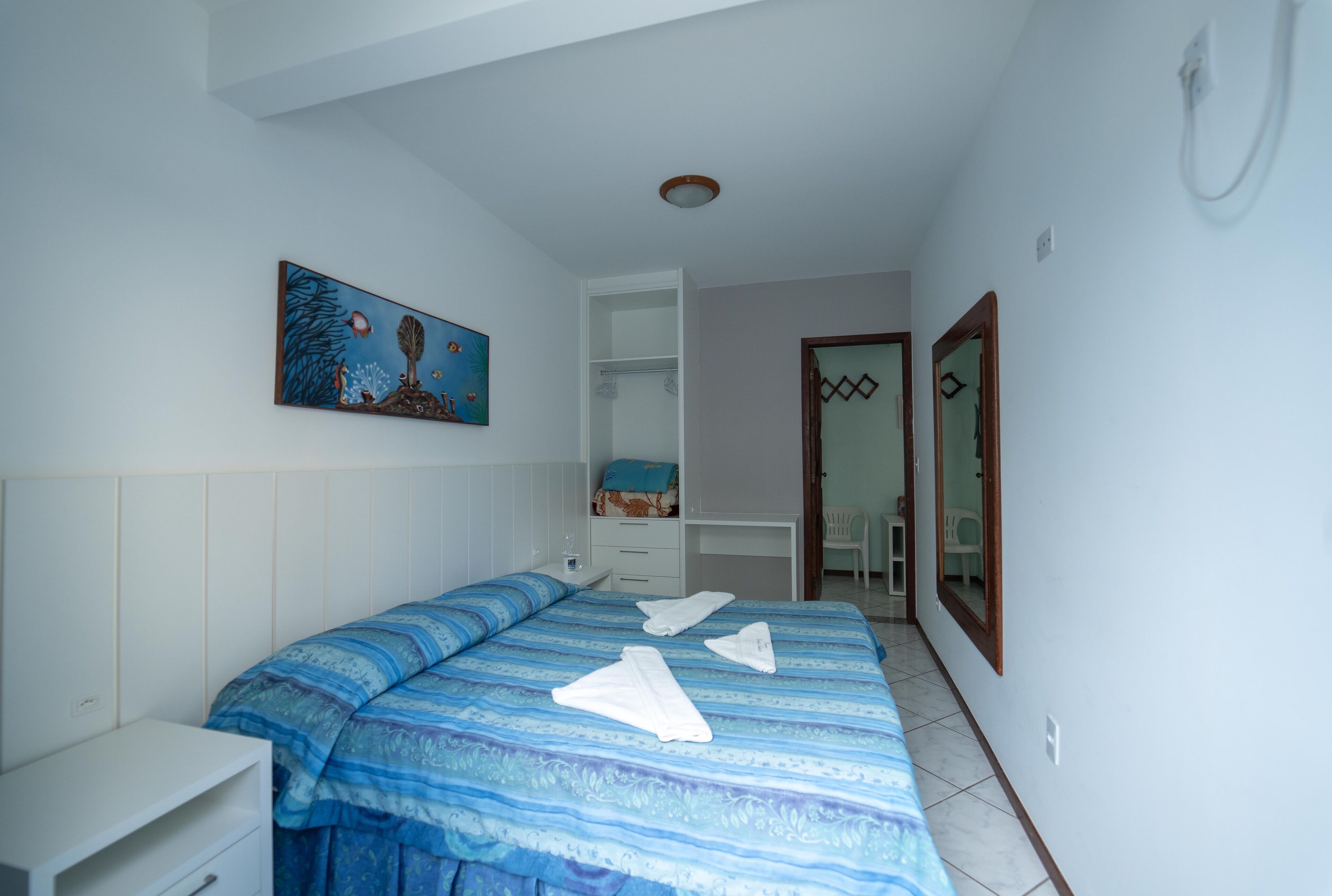 In-room safe, free WiFi, bed sheets