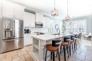 Oven, stovetop, dishwasher, coffee/tea maker