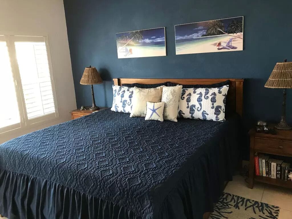 2 quartos, ferros/tábuas de passar roupa, Wi-Fi, roupa de cama