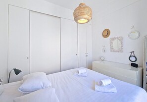 1 bedroom, iron/ironing board - N&J - SWEETHEART - Hyper center - Close Old Town (Niza)