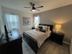 6 camere, ferro/asse da stiro, Wi-Fi gratuito, lenzuola