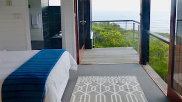 3 habitaciones, tabla de planchar con plancha, internet y ropa de cama