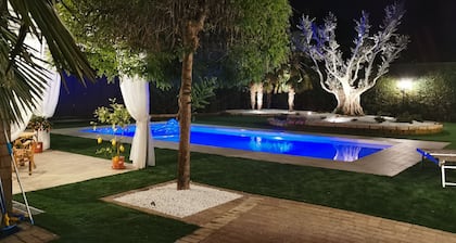 Luxurious Country House Villa with Swimming Pool 8 seats 4 bedrooms