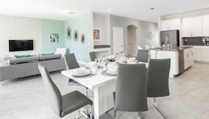 Maison, Plusieurs lits, piscine privée, vue sur la piscine | 6 chambres, accès au Wi-Fi (inclus)