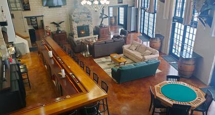 Vacation rental or event venue on Lake Pepin