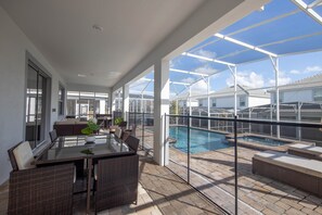Piscina externa