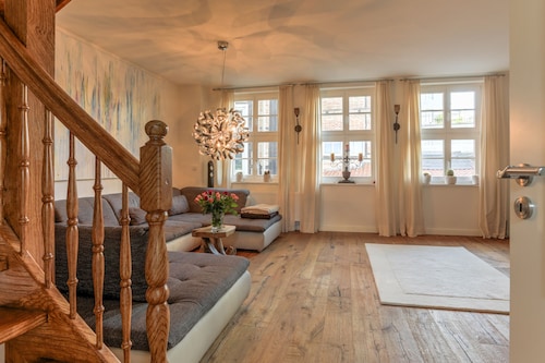 Luxus Ferienhaus - Stadtjuwel Schwerin