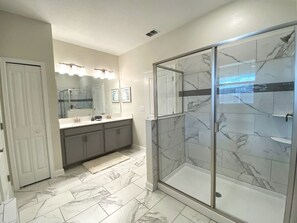 House, Multiple Beds, Private Pool, Pool View | Bathroom - Beautiful 8 Bedroom Home in Champions Gate (Kissimmee)