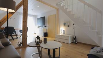 智能電視、書籍、音響