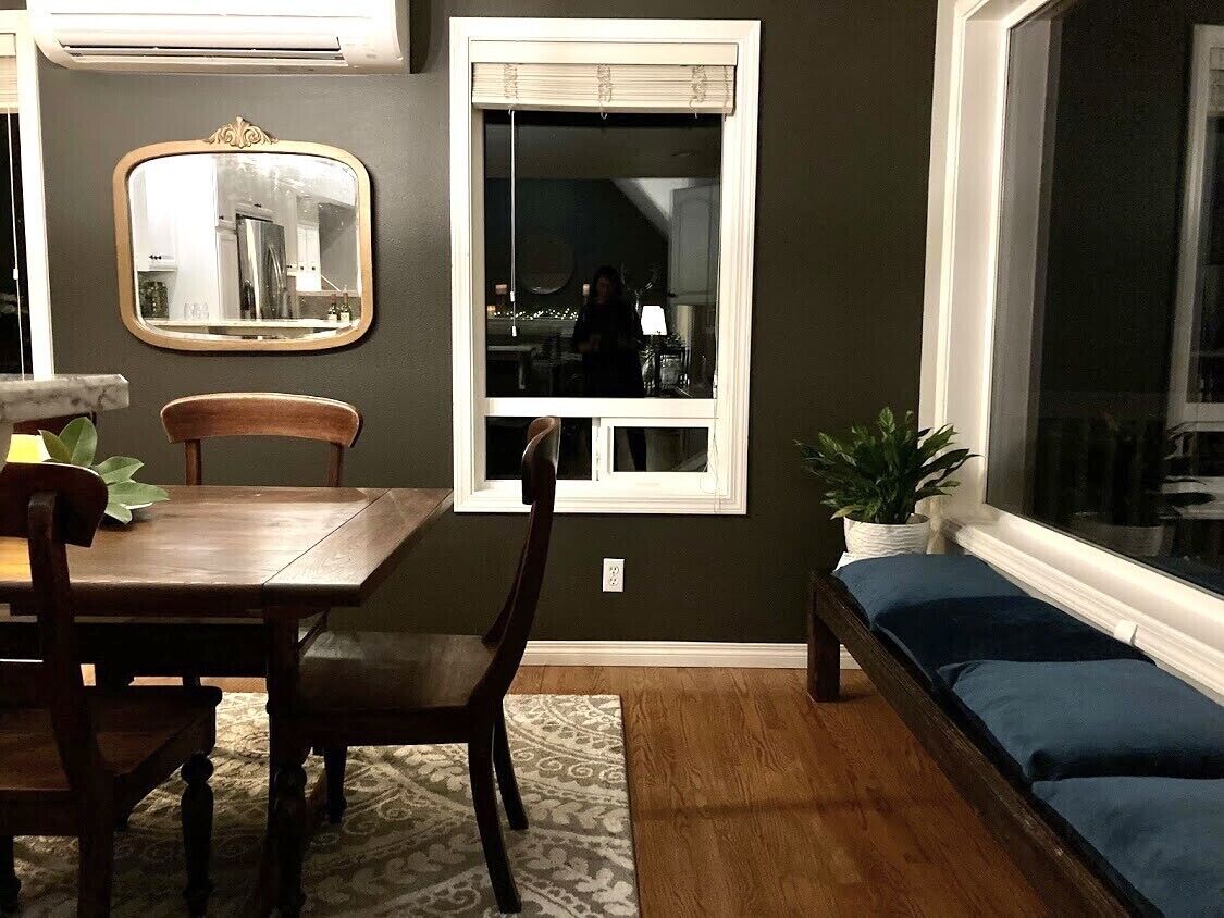 Stunning Home, Sound View, Sauna and Covered Deck