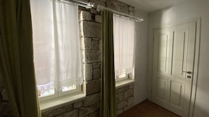 Economy Room, Courtyard View | Living area - Oberj d'Azur Alacati (Cesme)