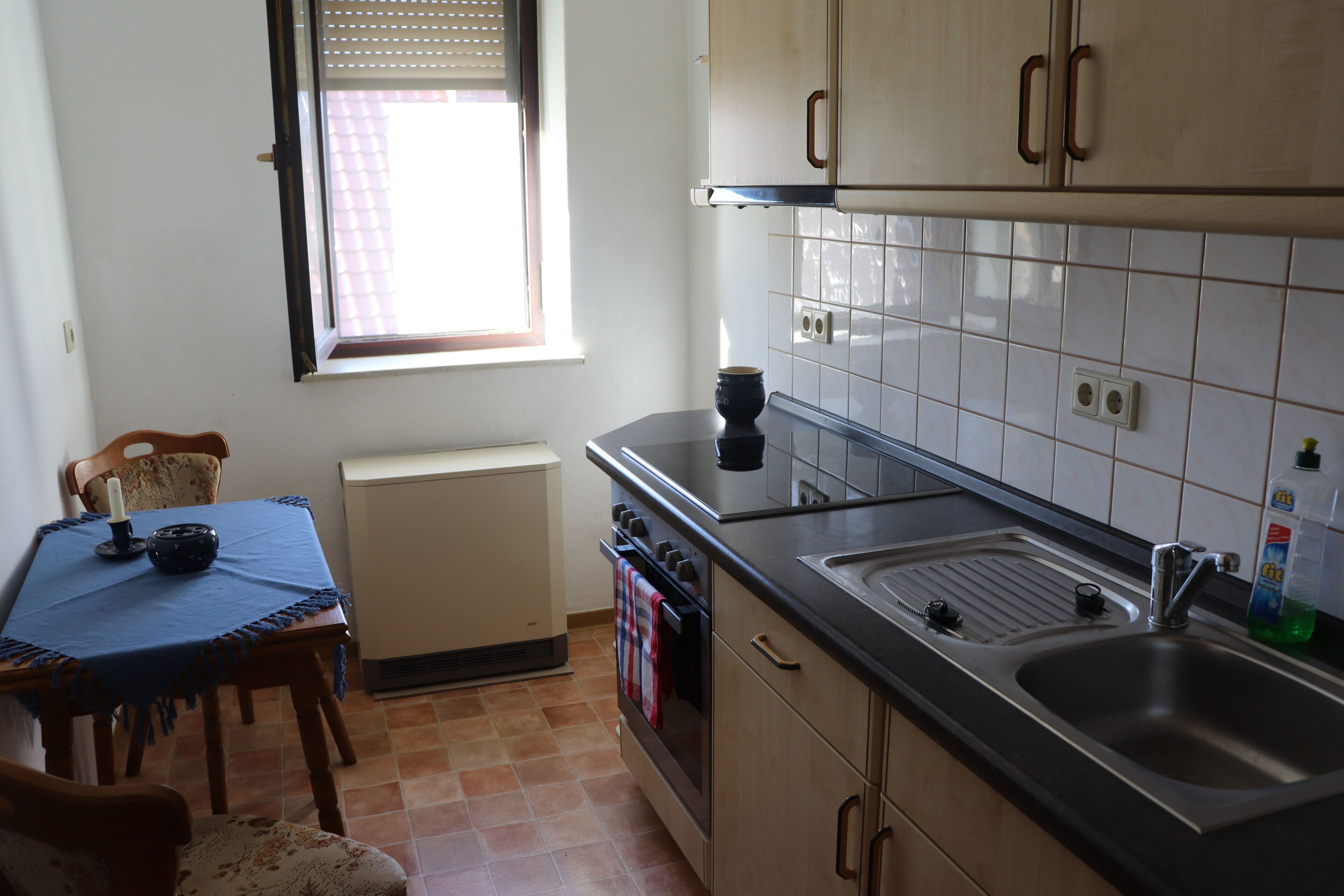 Alte Schule am Wentowkanal