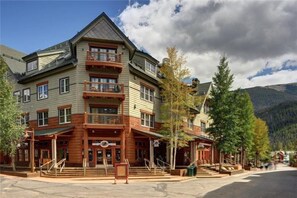 Condo (806-2_Black_Bear) | Exterior - 2 Bedroom Blackbear Lodge Condo in River Run Village (Keystone)