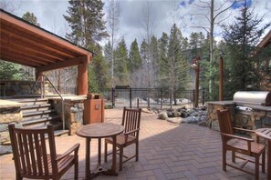 Condo (806-2_Black_Bear) | Exterior - 2 Bedroom Blackbear Lodge Condo in River Run Village (Keystone)