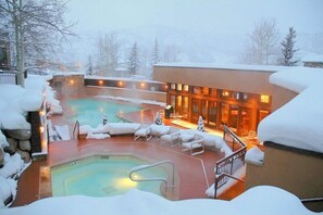 コンドミニアム (Snowmass_WoodrunV_8) | 深めの浴槽