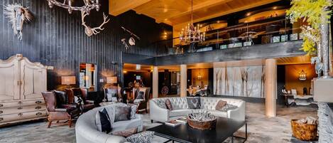 Condo (Breck_BlueSky_606) | Interior