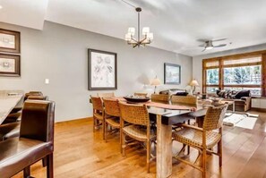 Condo (Breck_BlueSky_514) - Luxury 3 Bedroom Ski in, Ski Out Mountain Vacation Rental Just Steps from the Snowflake Ski Lift in Breckenridge (Breckenridge)