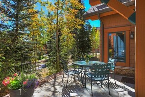 House (Breck_Mtn_Thunder_3_Townhome_305) | Exterior
