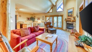 Leilighet (2663_Tenderfoot_Lodge_4bd) | Oppholdsrom