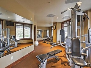 Condo (Breck_Crystal_Peak_7403) | Sala de fitness
