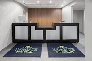 Lobby - Wingate by Wyndham Buckhannon (Buckhannon)