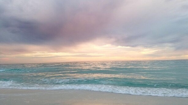A beach with waves and a cloudy sky. - 600ft from Beach Ocean view Heated Pool 4BR 4ba sleep11. 44 Summer Place 30A (Santa Rosa Beach)