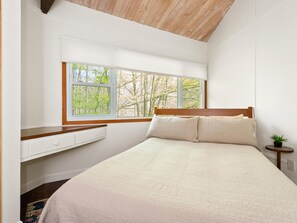 5 chambres, fer et planche à repasser, lit parapluie, Wi-Fi gratuit