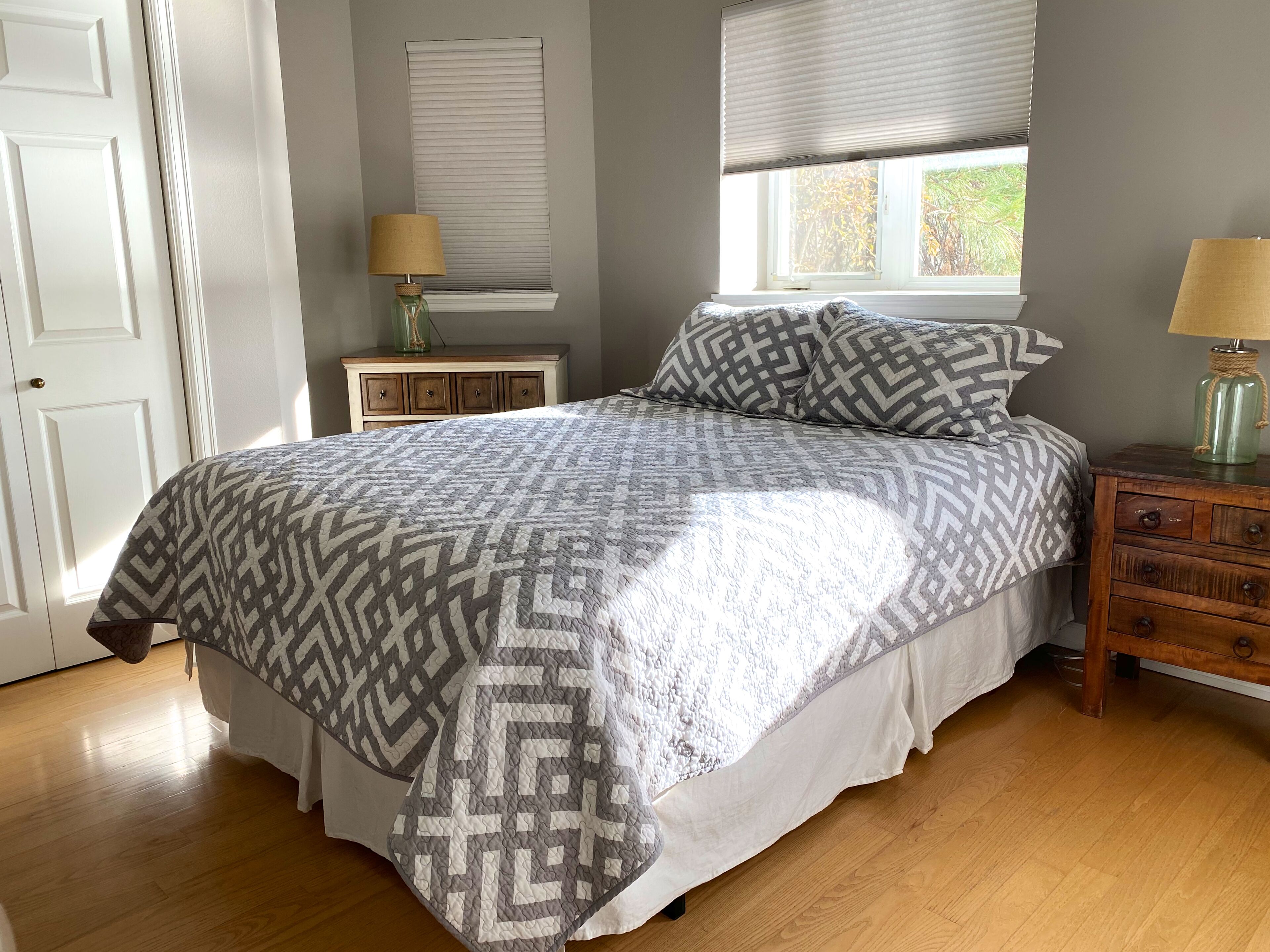 Beautiful Lake Chelan Waterfront!