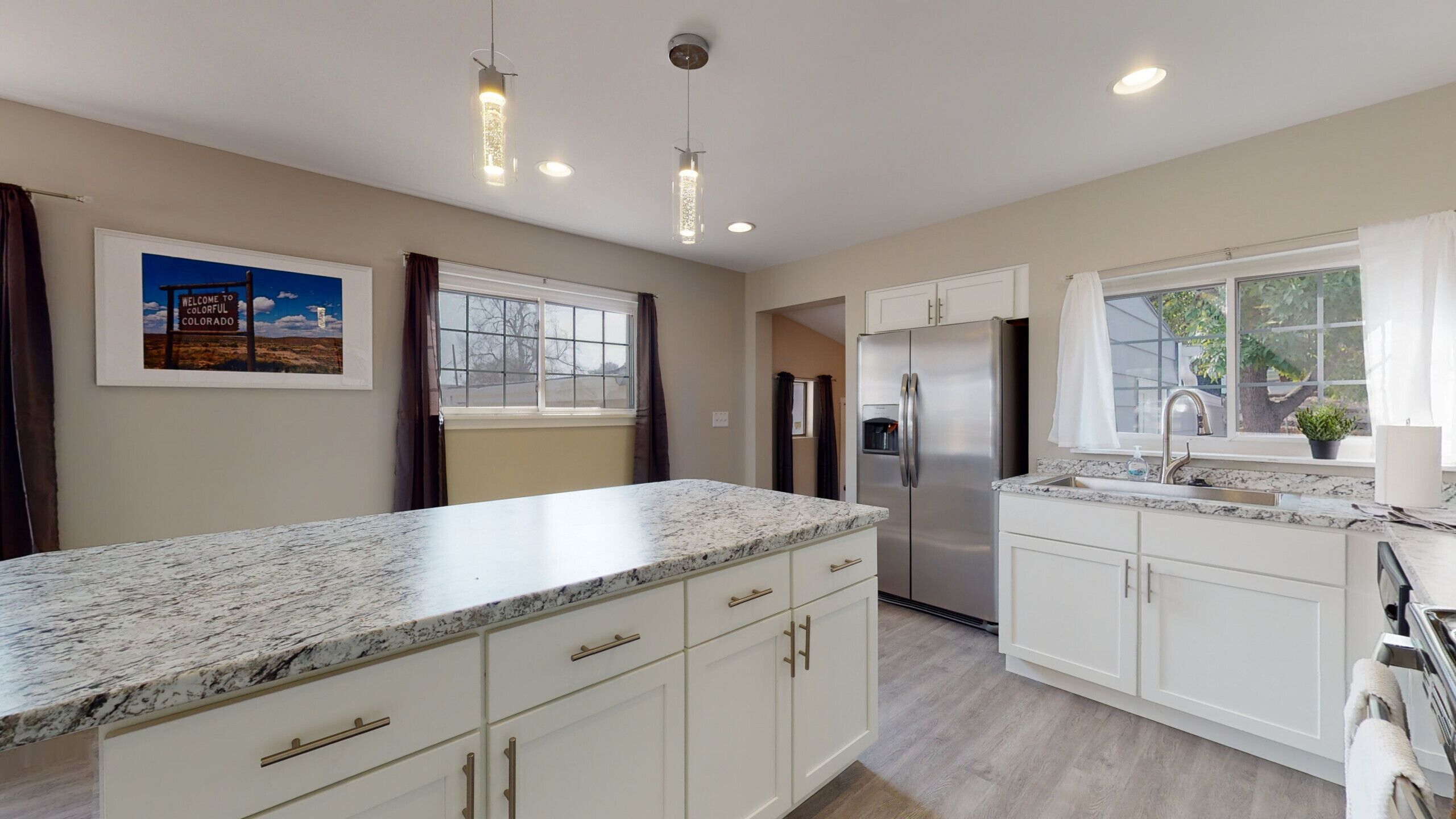 Denver 3 King Beds Remodeled Near Park and Fun