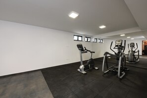 Fitness facility - FUX Infinity LUXURY directly at the marina and near the old town of Zadar (Zadar)