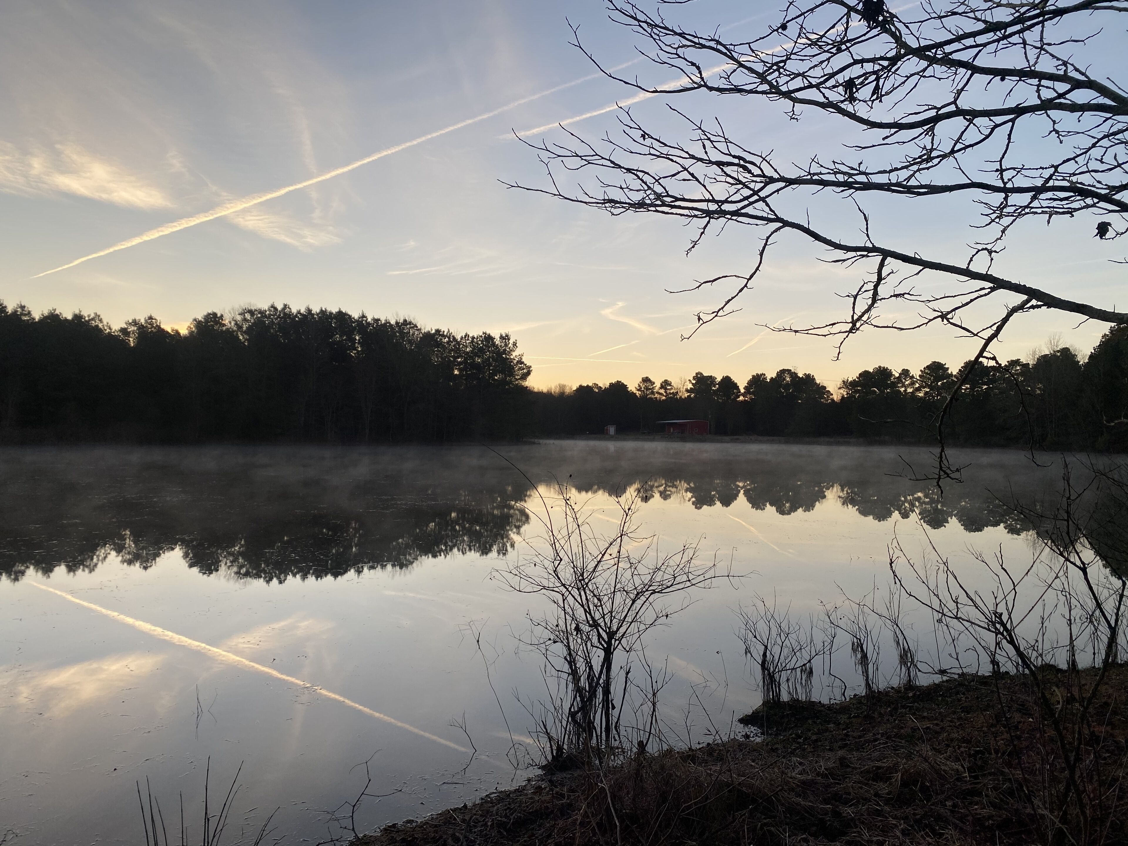 Chic Barndominium on a private lake