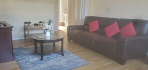 Condo, Multiple Beds, Kitchen | Living room | TV, DVD player - New Jersey Rental One-bedroom Condo (Matawan)