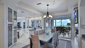 House, Multiple Beds, Private Pool, Ocean View - South Seas Homes of Distinction 949 Casa de Sharelle (Captiva)