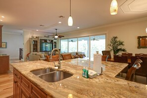 Fridge, microwave, stovetop, dishwasher - South Seas Homes of Distinction 1114 Schefflera (Captiva)