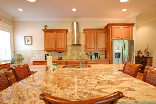 Unclassified image, 1 of 30, button - South Seas Homes of Distinction 1114 Schefflera (Captiva)