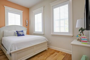 House, Multiple Beds, Private Pool, Ocean View - South Seas Homes of Distinction 1114 Schefflera (Captiva)