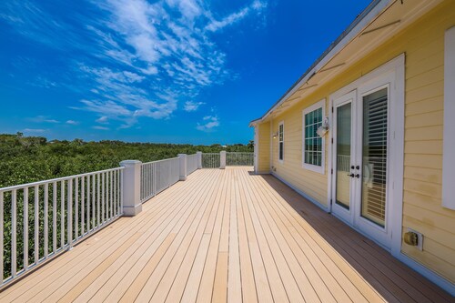 South Seas Homes of Distinction 1114 Schefflera