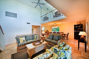 House, Multiple Beds, Private Pool, Ocean View | Living room