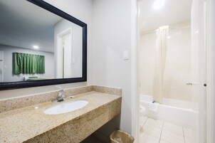Artículos de tocador ecológicos, toallas, jabón, shampoo