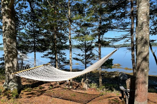 Renovated 19th-Century Farmhouse w/ 270 Feet of Waterfront & Sunset Views