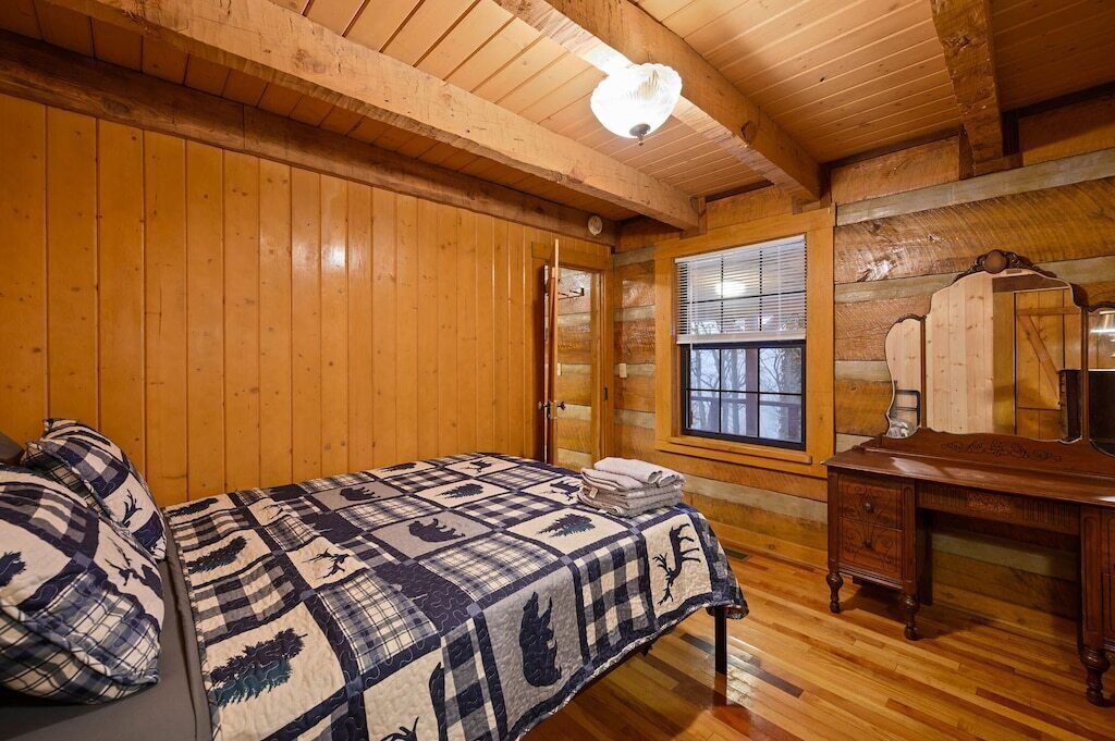 For the true “Get me the hell away from people” enthusiasts!