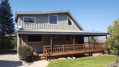 Peaceful Mountain Getaway