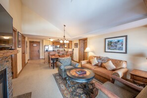 TV, fireplace - Top Floor 2 bedroom Condo in Mountaineer Square- Slopeside - No Cleaning Fee! by RedAwning (Crested Butte)