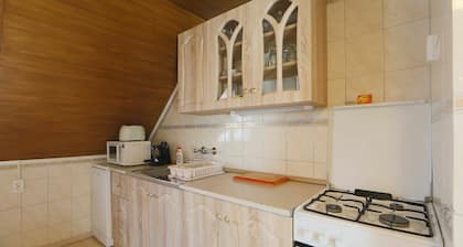 Cosy apartment for 4 people with A/C, WIFI, TV and patio