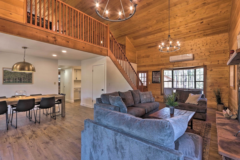 Modern Pine Cabin w/ Game Room, Deck & Fire Pit!