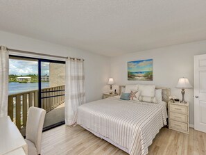 2 slaapkamers, een strijkplank/strijkijzer, gratis wifi, beddengoed