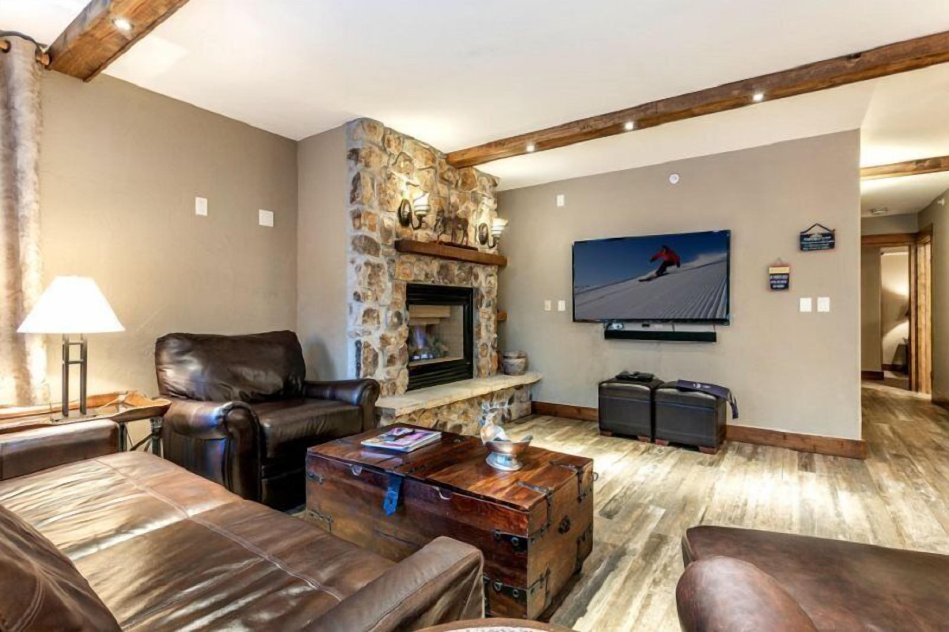 2 Bedroom Mountain Vacation Rental in the Heart of Vail Village